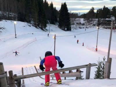 Flotte forhold og mye aktivitet i hoppbakkene!